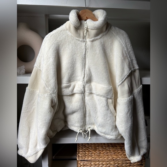 NWOT Free People FP Movement white Sherpa fleece zip up jacket